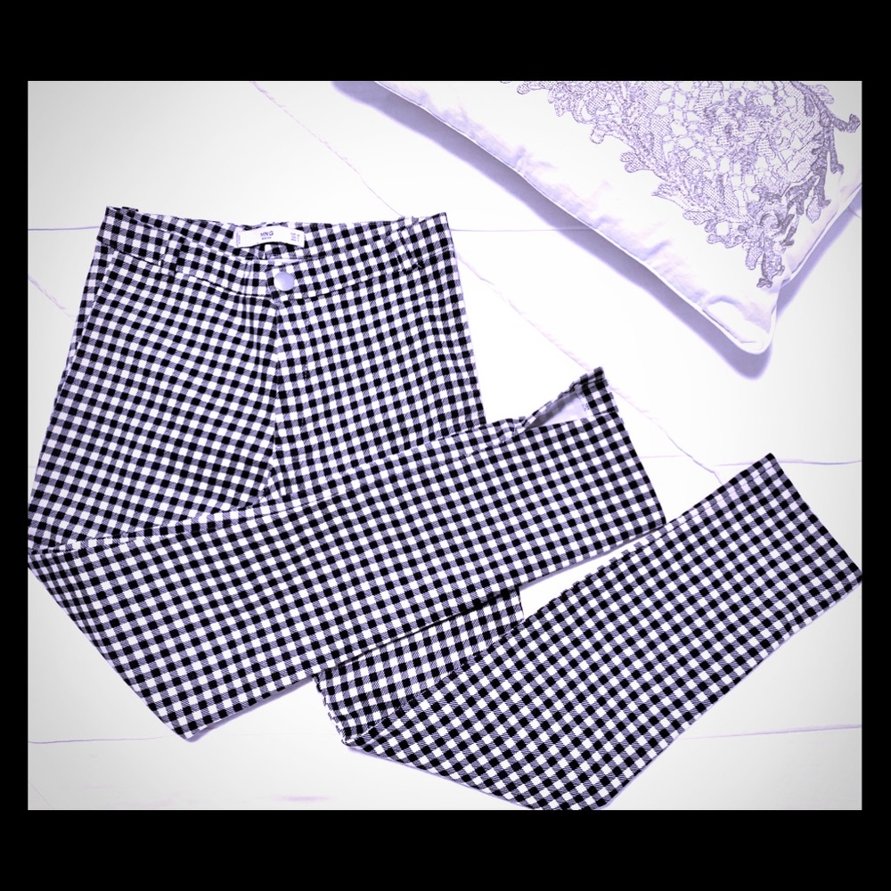 Gingham black & white MNG skinny pants